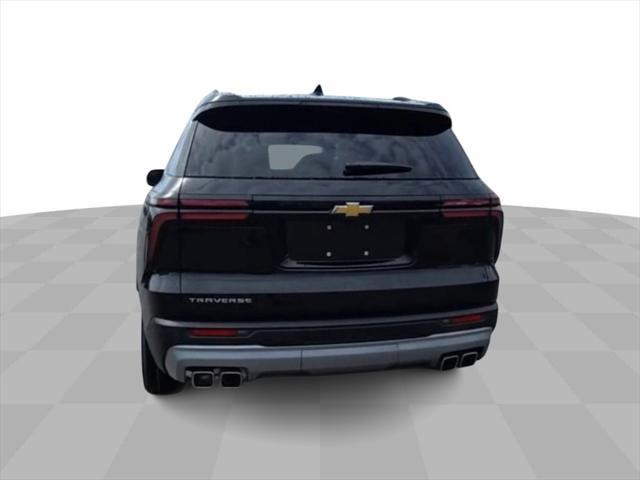 new 2025 Chevrolet Traverse car, priced at $40,000