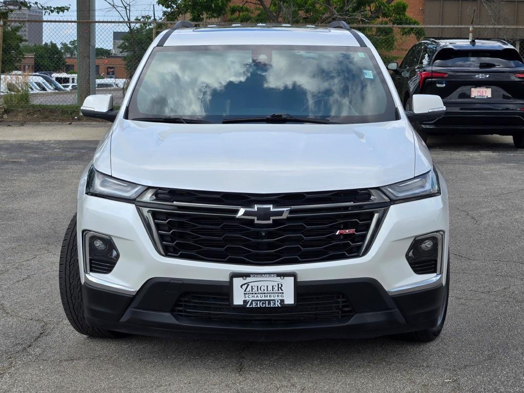 used 2022 Chevrolet Traverse car, priced at $33,900