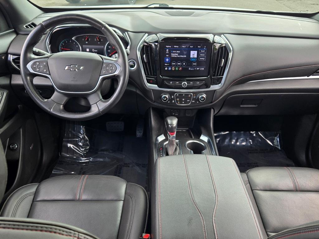 used 2022 Chevrolet Traverse car, priced at $33,900