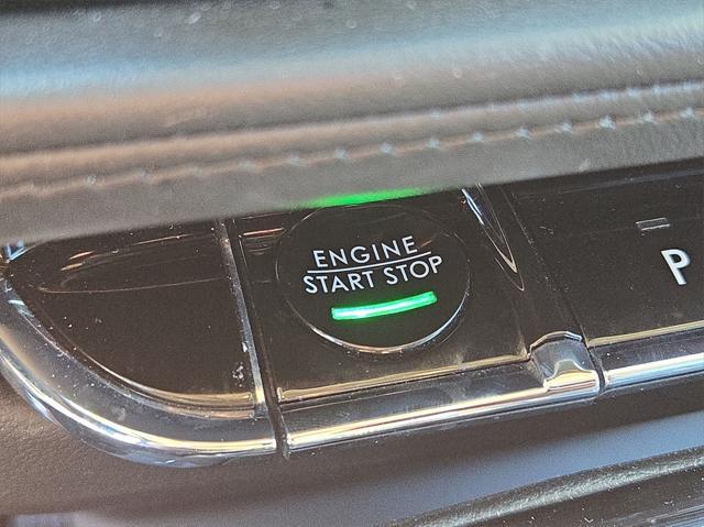 used 2023 Lincoln Nautilus car, priced at $33,000