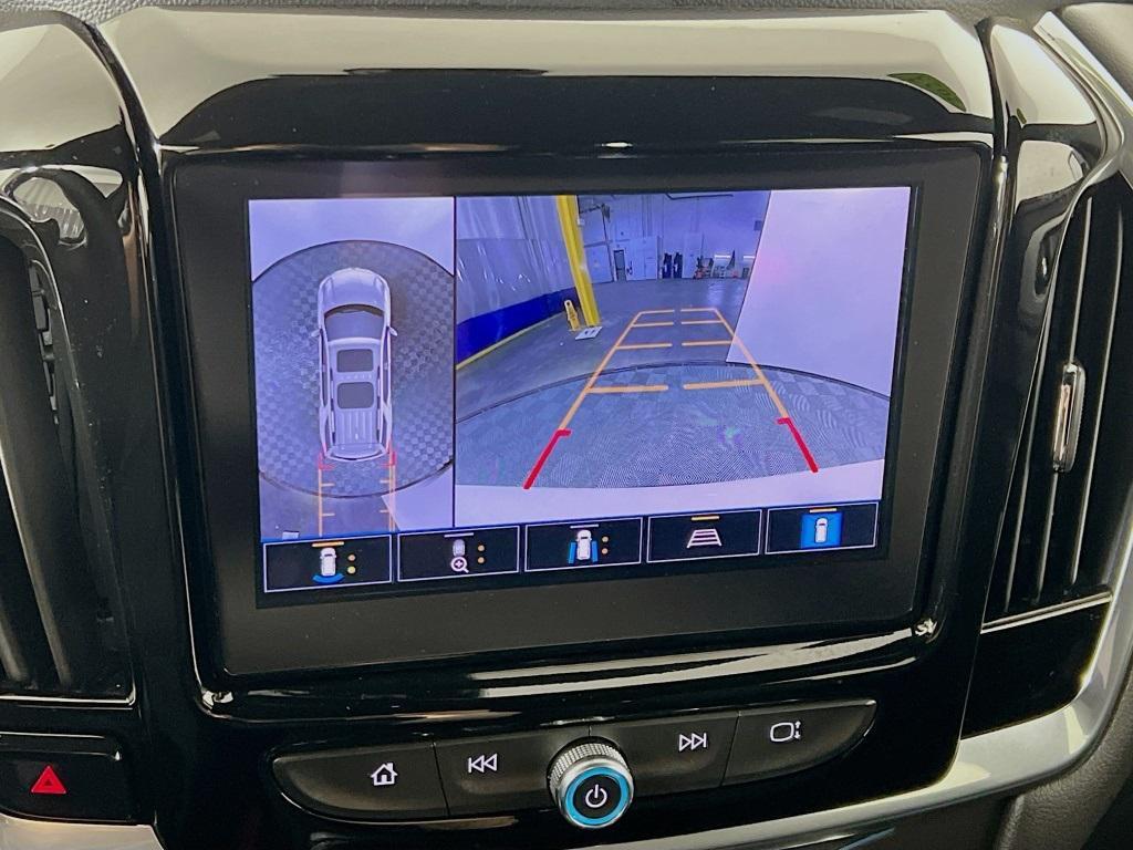 used 2023 Chevrolet Traverse car, priced at $31,695
