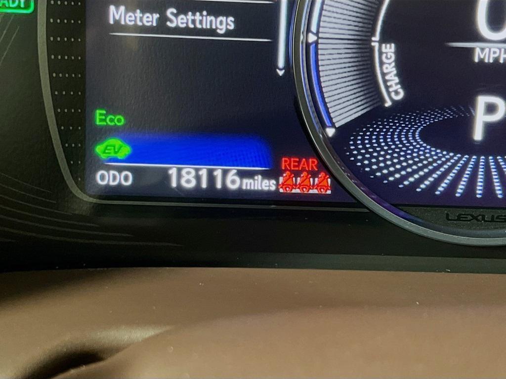 used 2021 Lexus ES 300h car, priced at $33,800