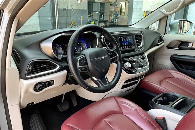 used 2020 Chrysler Pacifica car, priced at $20,838