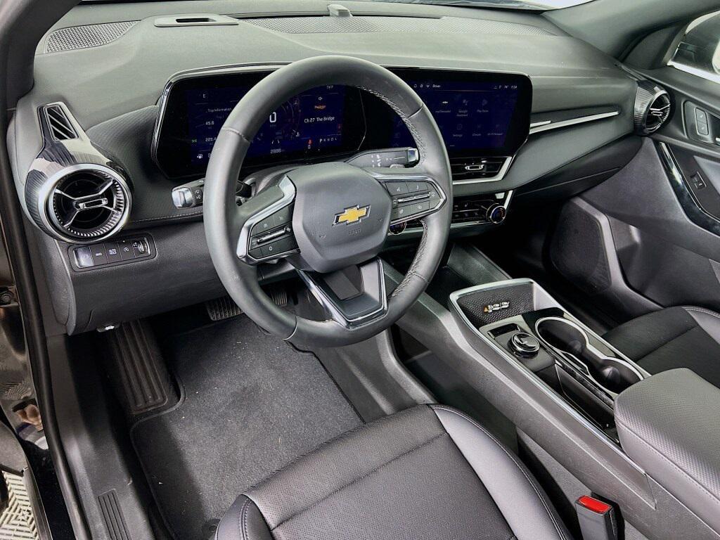new 2026 Chevrolet Equinox car, priced at $34,142