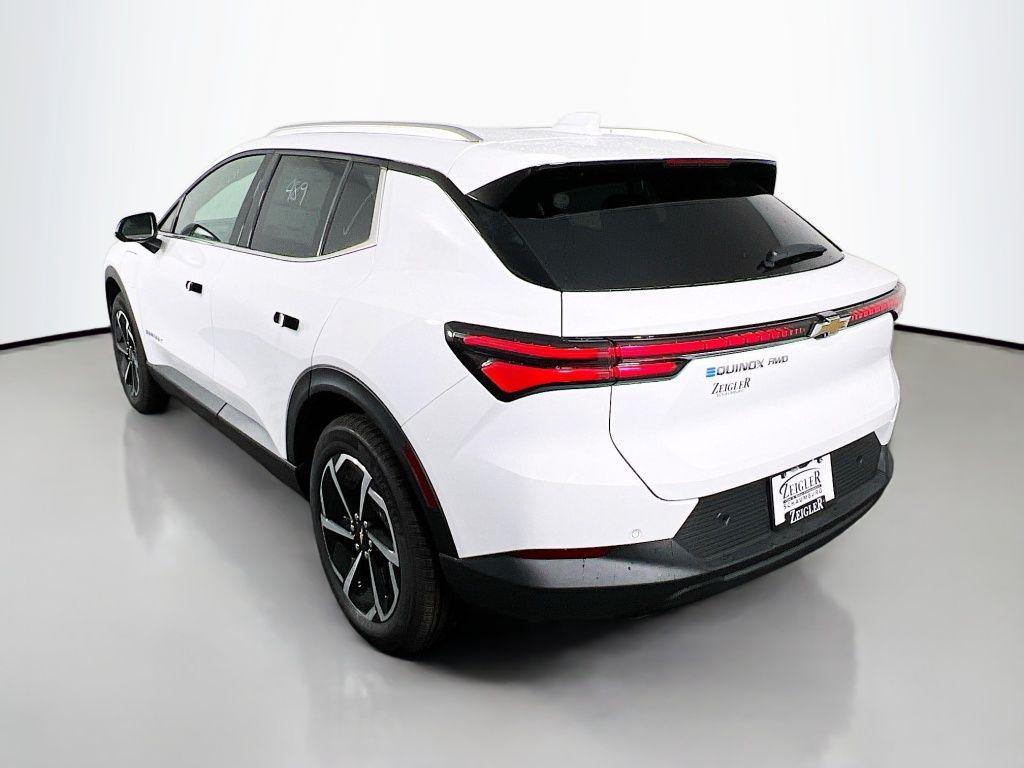 new 2026 Chevrolet Equinox EV car, priced at $40,289