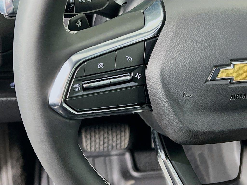 new 2026 Chevrolet Equinox EV car, priced at $40,289