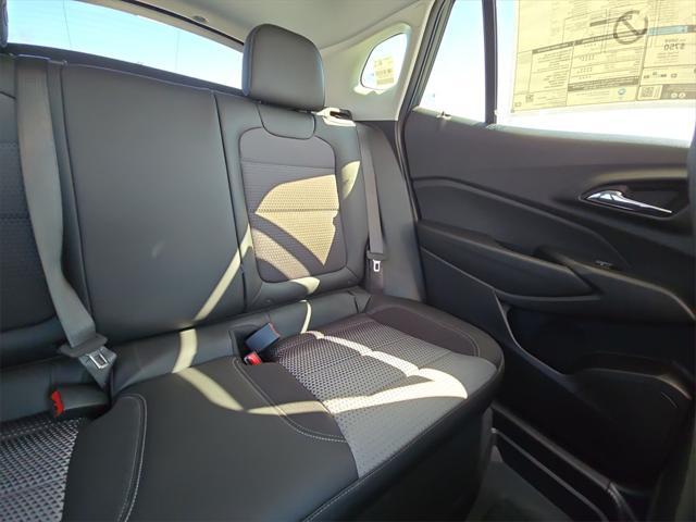 new 2025 Chevrolet Trax car, priced at $24,000