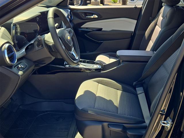 new 2025 Chevrolet Trax car, priced at $23,500