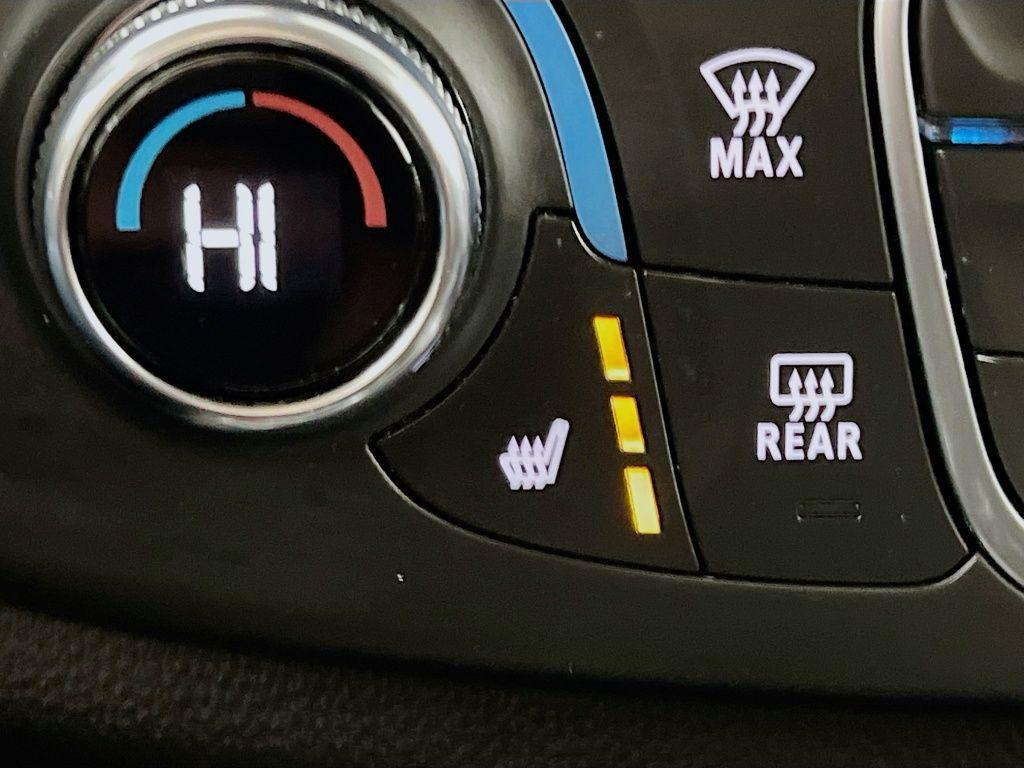 used 2020 Chevrolet Traverse car, priced at $17,577