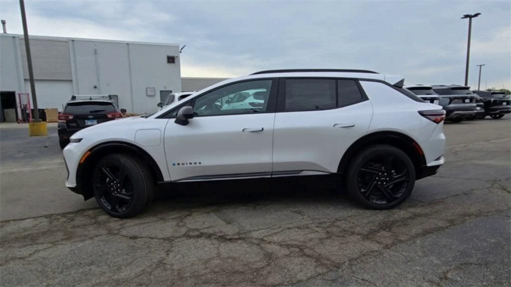 new 2025 Chevrolet Equinox EV car, priced at $43,614