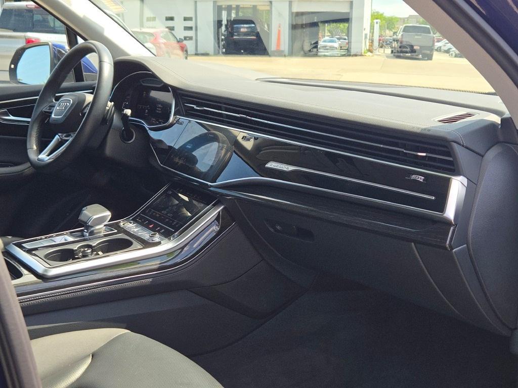 used 2023 Audi Q7 car, priced at $44,600
