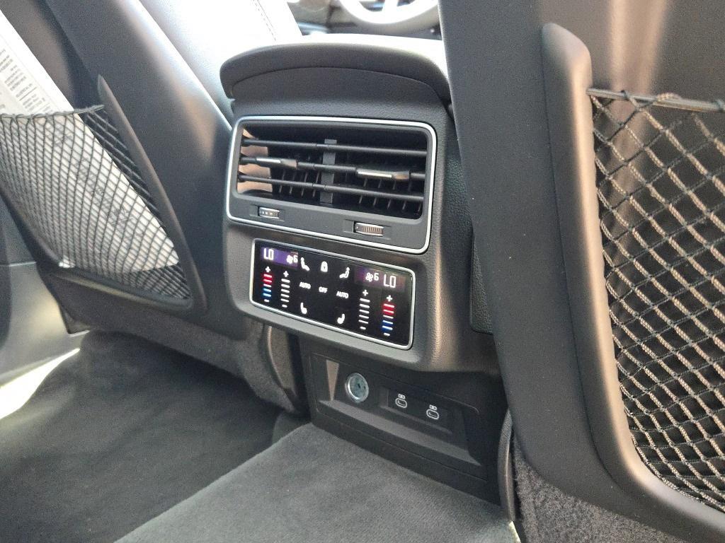used 2023 Audi Q7 car, priced at $44,600