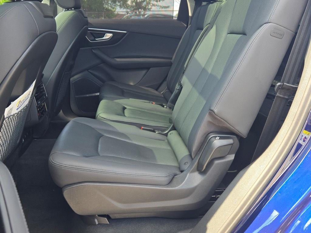 used 2023 Audi Q7 car, priced at $44,600