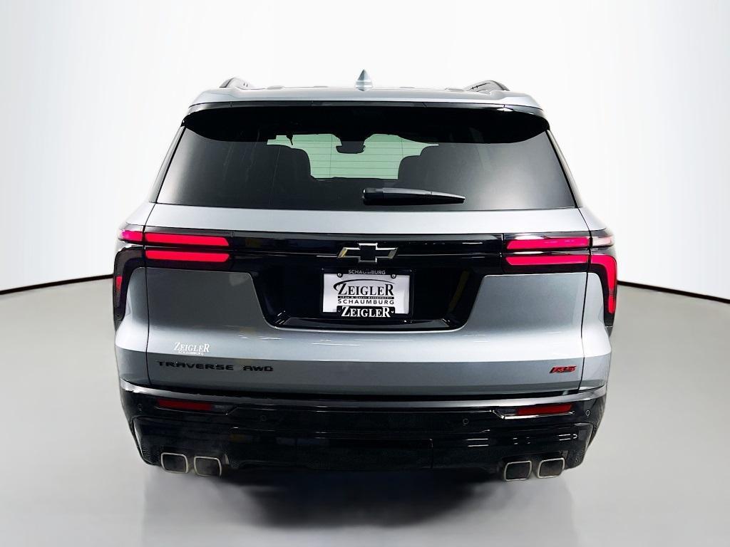 used 2024 Chevrolet Traverse car, priced at $50,800