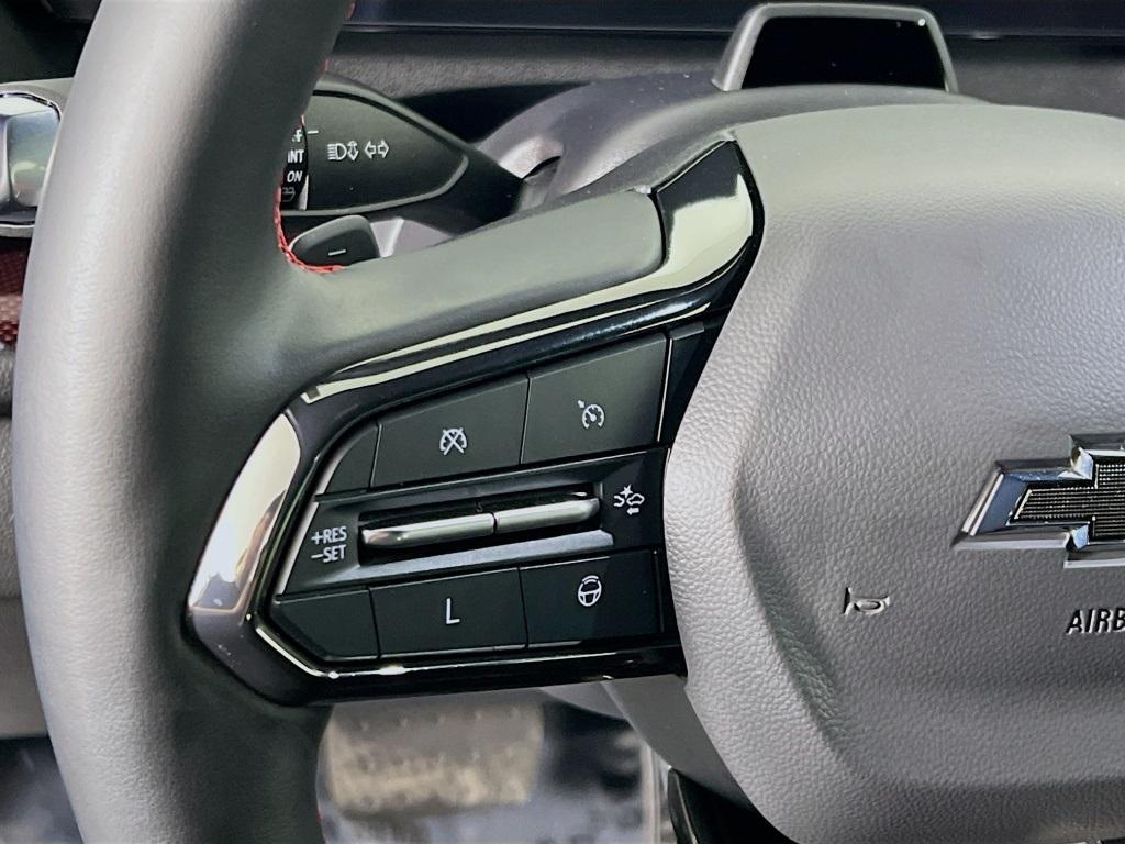 used 2024 Chevrolet Traverse car, priced at $50,800