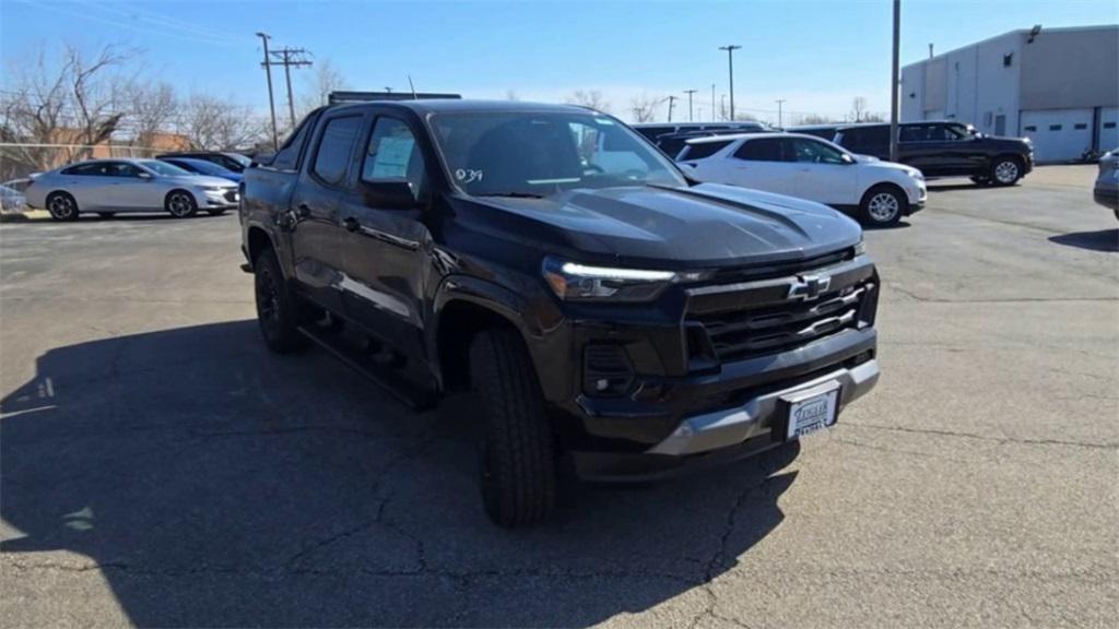 new 2025 Chevrolet Colorado car, priced at $48,255