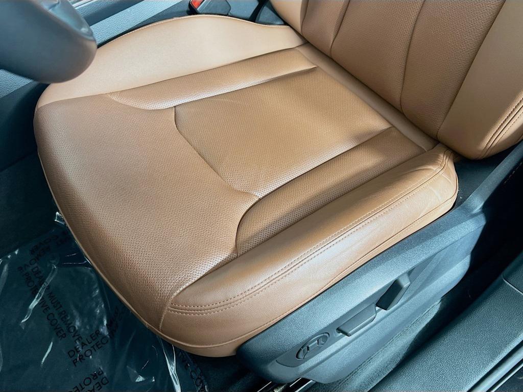 used 2022 Audi Q7 car, priced at $36,000