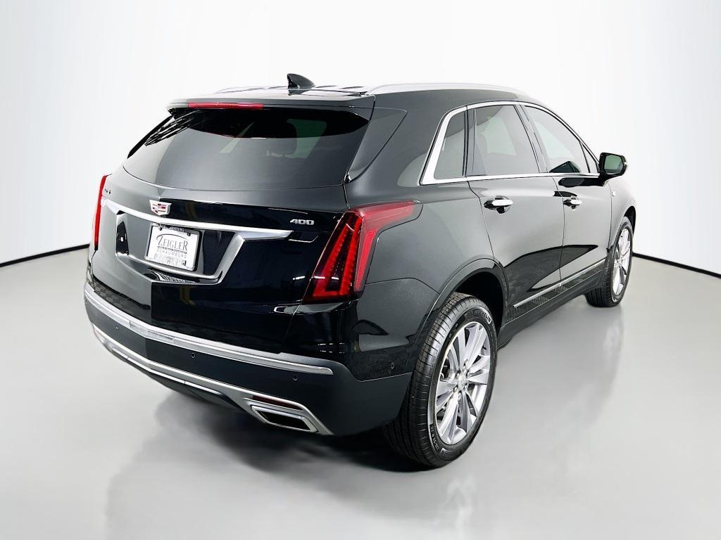 used 2024 Cadillac XT5 car, priced at $40,657