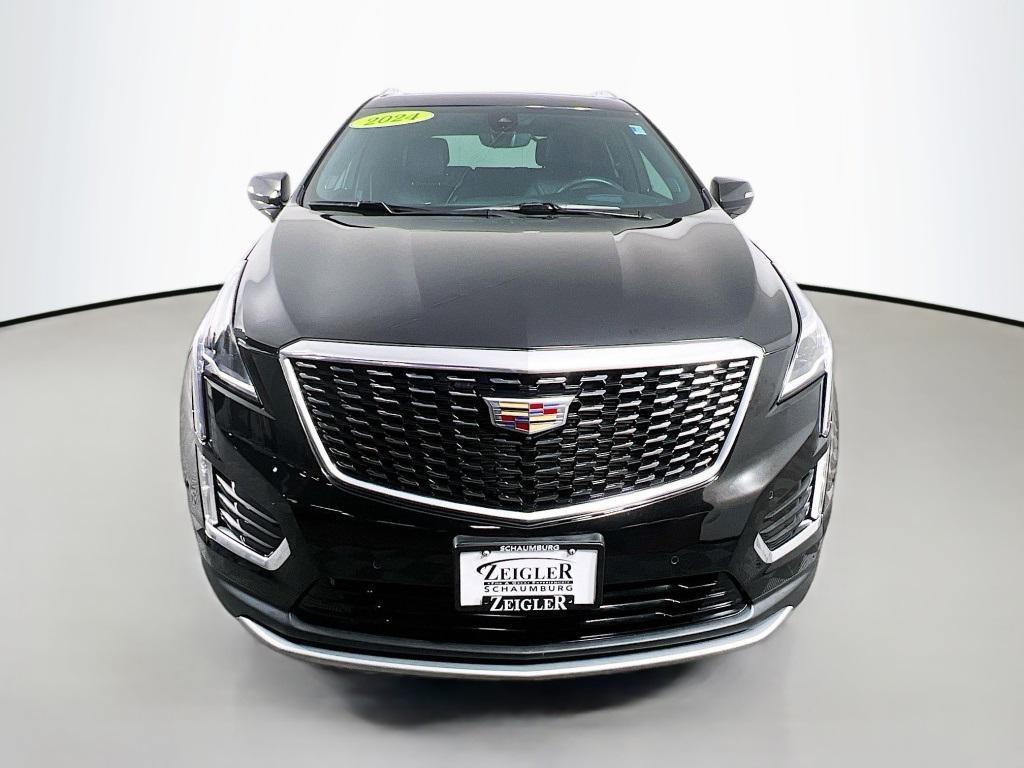 used 2024 Cadillac XT5 car, priced at $40,657