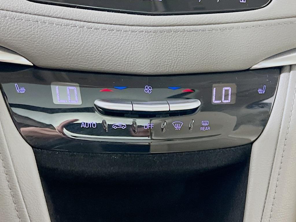 used 2018 Cadillac XT5 car, priced at $19,732