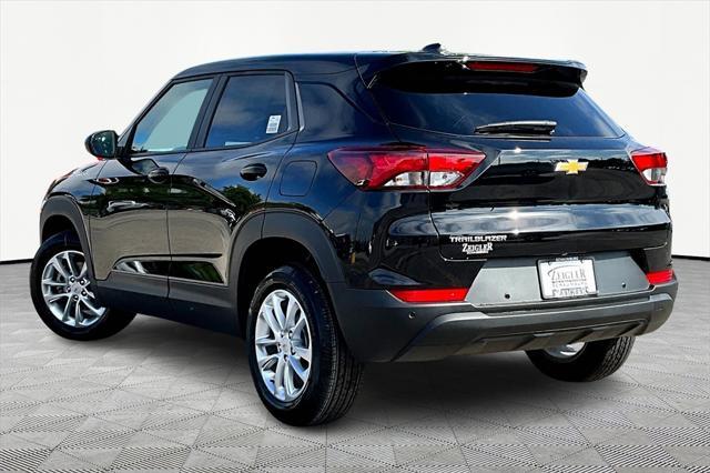 new 2025 Chevrolet TrailBlazer car, priced at $24,565