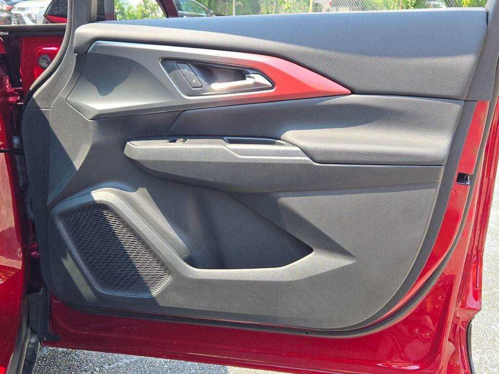 new 2025 Chevrolet Equinox EV car, priced at $40,399