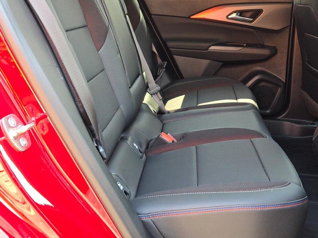 new 2025 Chevrolet Equinox EV car, priced at $45,530