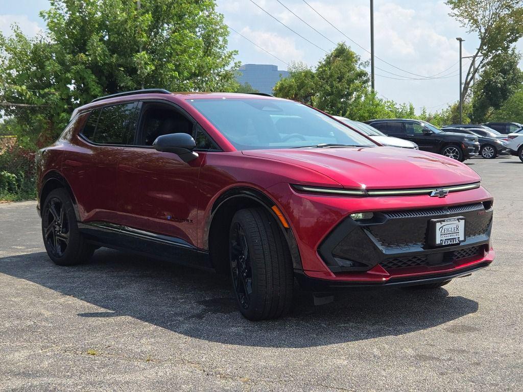 new 2025 Chevrolet Equinox EV car, priced at $40,399