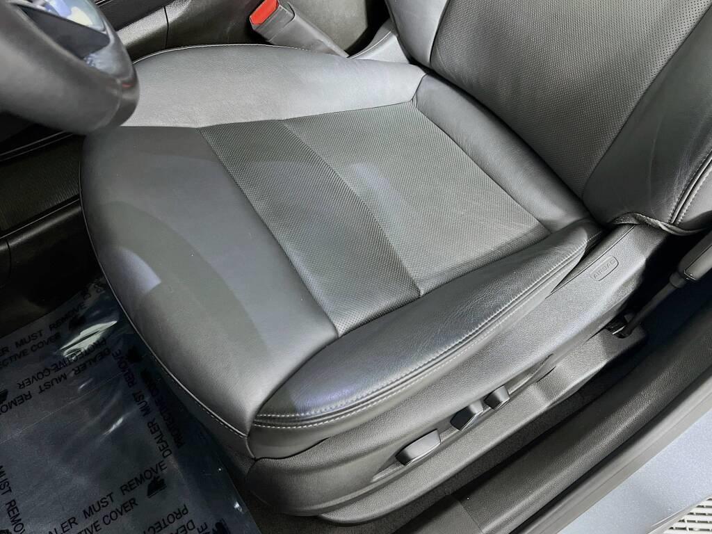 used 2020 Cadillac XT6 car, priced at $29,700