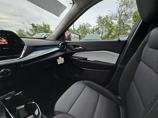 new 2025 Chevrolet Trax car, priced at $23,500