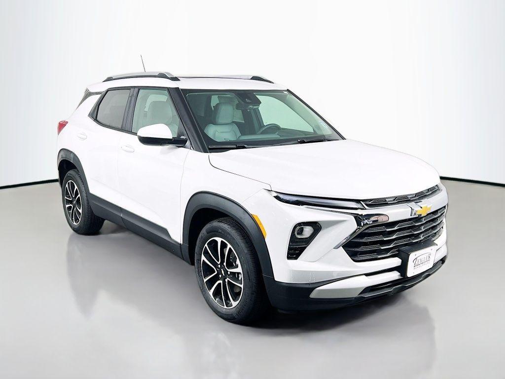 new 2026 Chevrolet TrailBlazer car, priced at $28,911