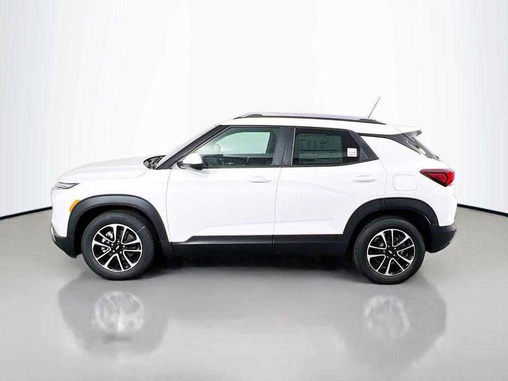 new 2026 Chevrolet TrailBlazer car, priced at $28,911