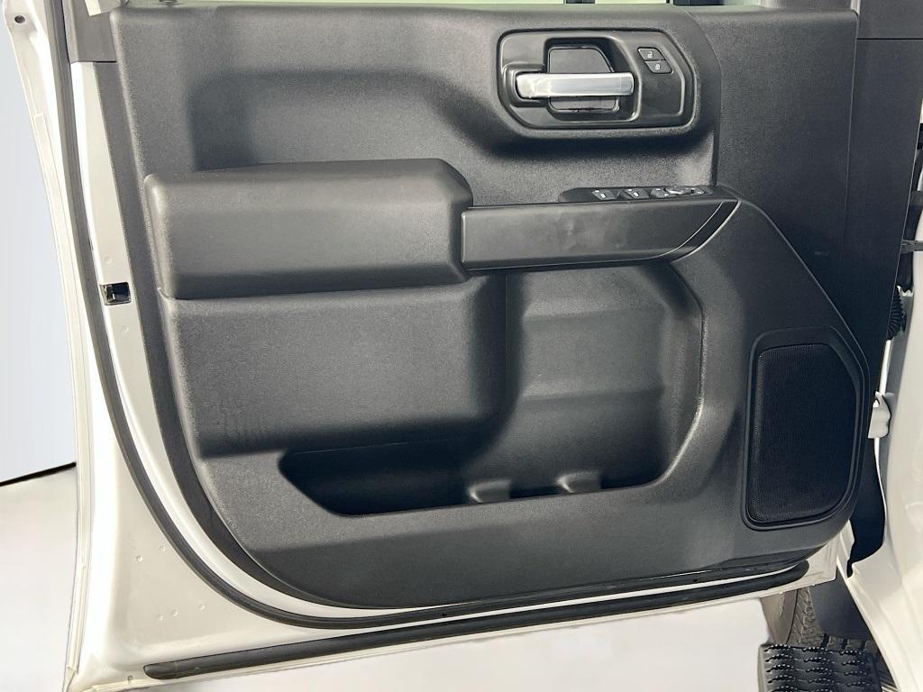 used 2025 Chevrolet Silverado 2500 car, priced at $52,300