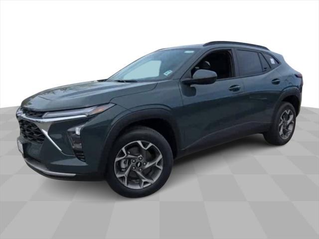 new 2025 Chevrolet Trax car, priced at $23,500