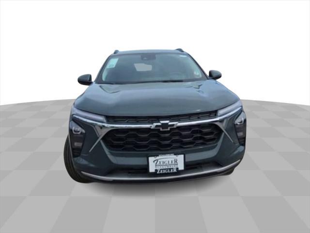 new 2025 Chevrolet Trax car, priced at $23,500