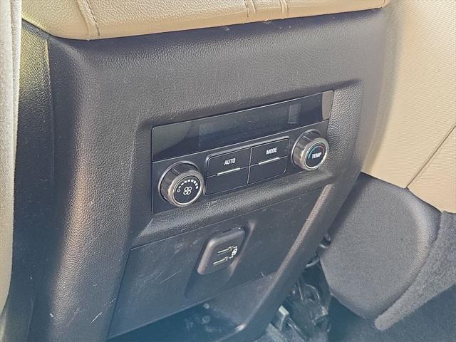used 2022 Chevrolet Traverse car, priced at $28,500