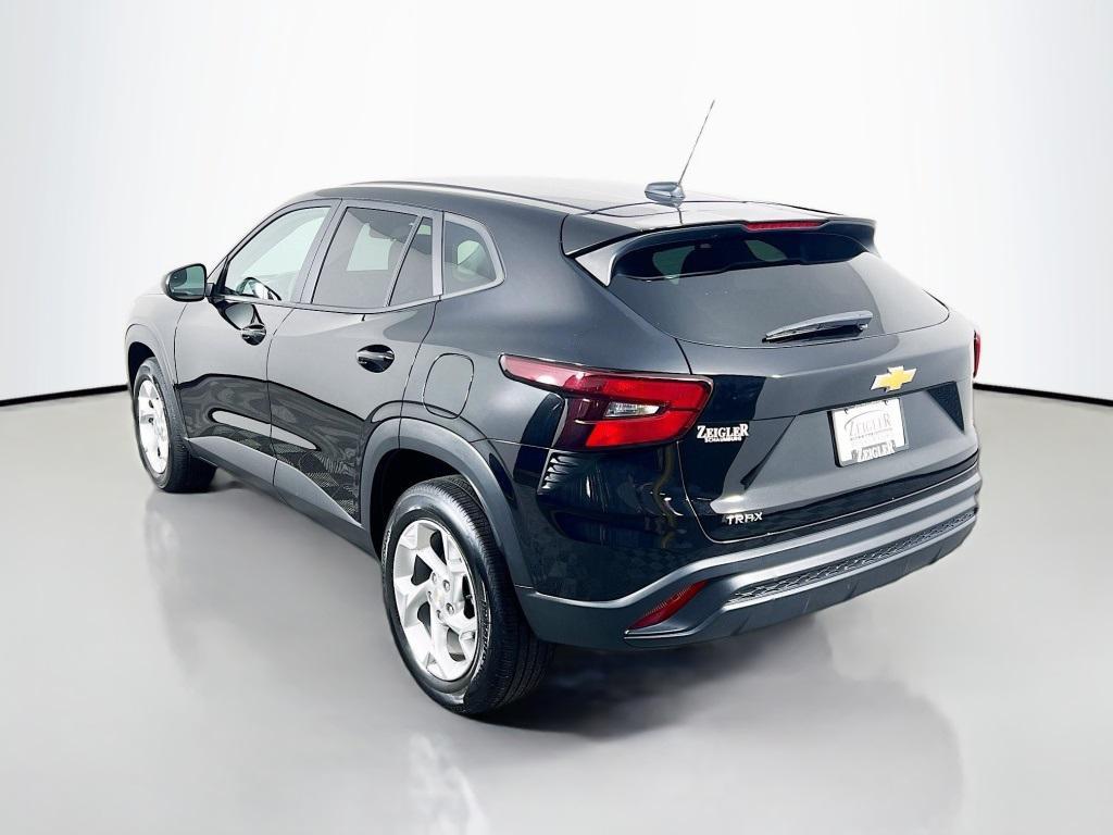 used 2024 Chevrolet Trax car, priced at $19,700