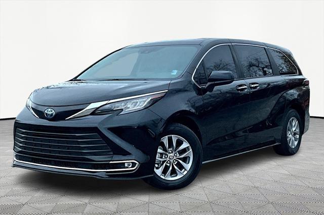 used 2022 Toyota Sienna car, priced at $40,627