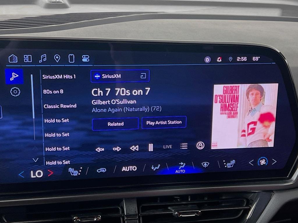 used 2025 Chevrolet Equinox EV car, priced at $30,700