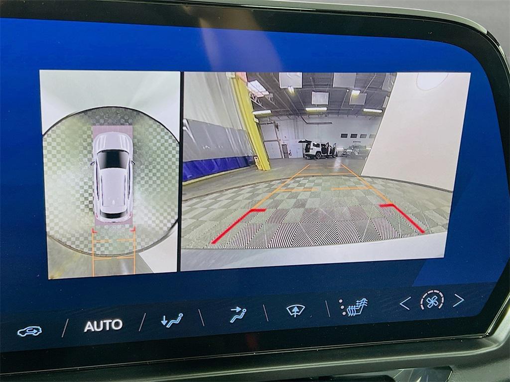 new 2025 Chevrolet Equinox EV car, priced at $42,282