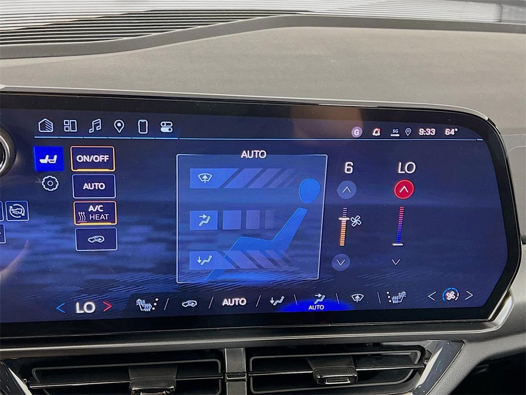 new 2025 Chevrolet Equinox EV car, priced at $42,282