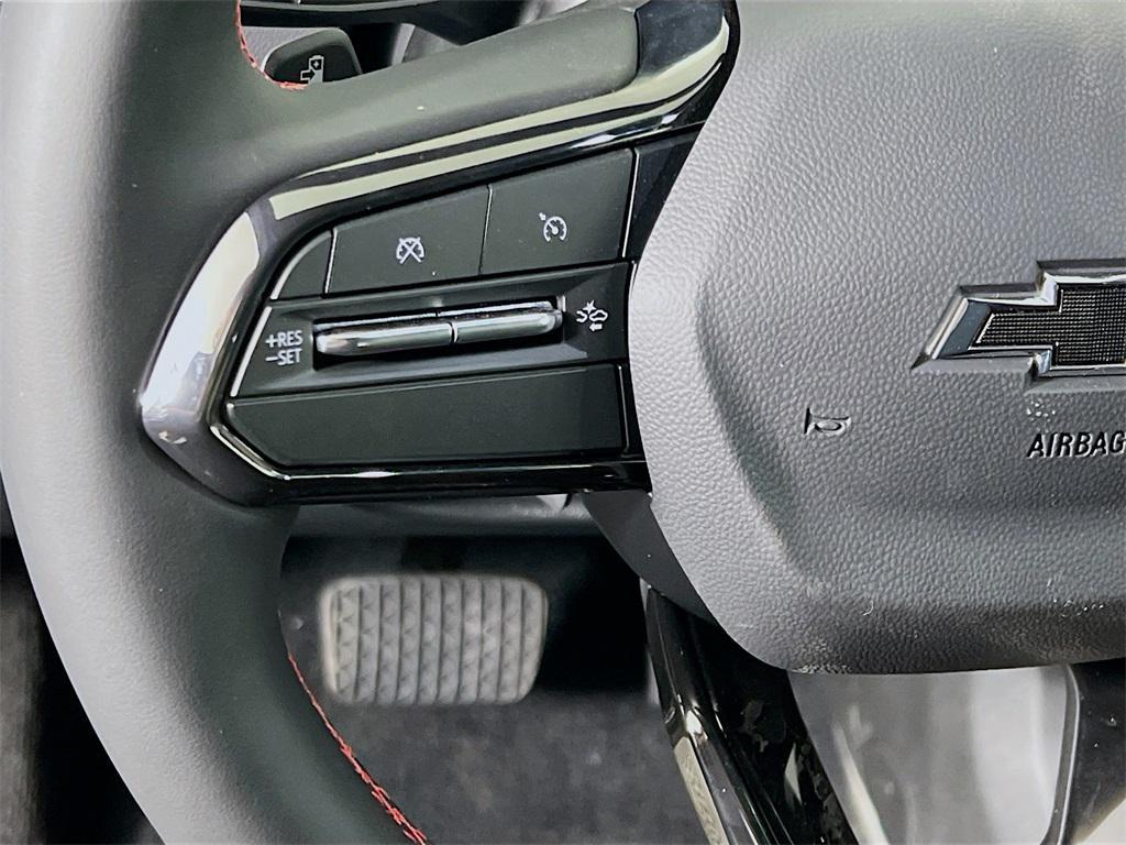 new 2025 Chevrolet Equinox EV car, priced at $42,282