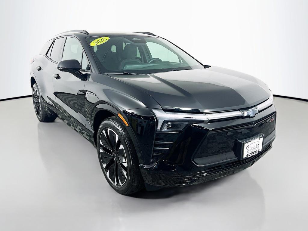 used 2025 Chevrolet Blazer EV car, priced at $36,400