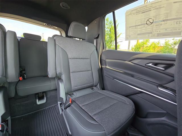 new 2025 Chevrolet Traverse car, priced at $42,155
