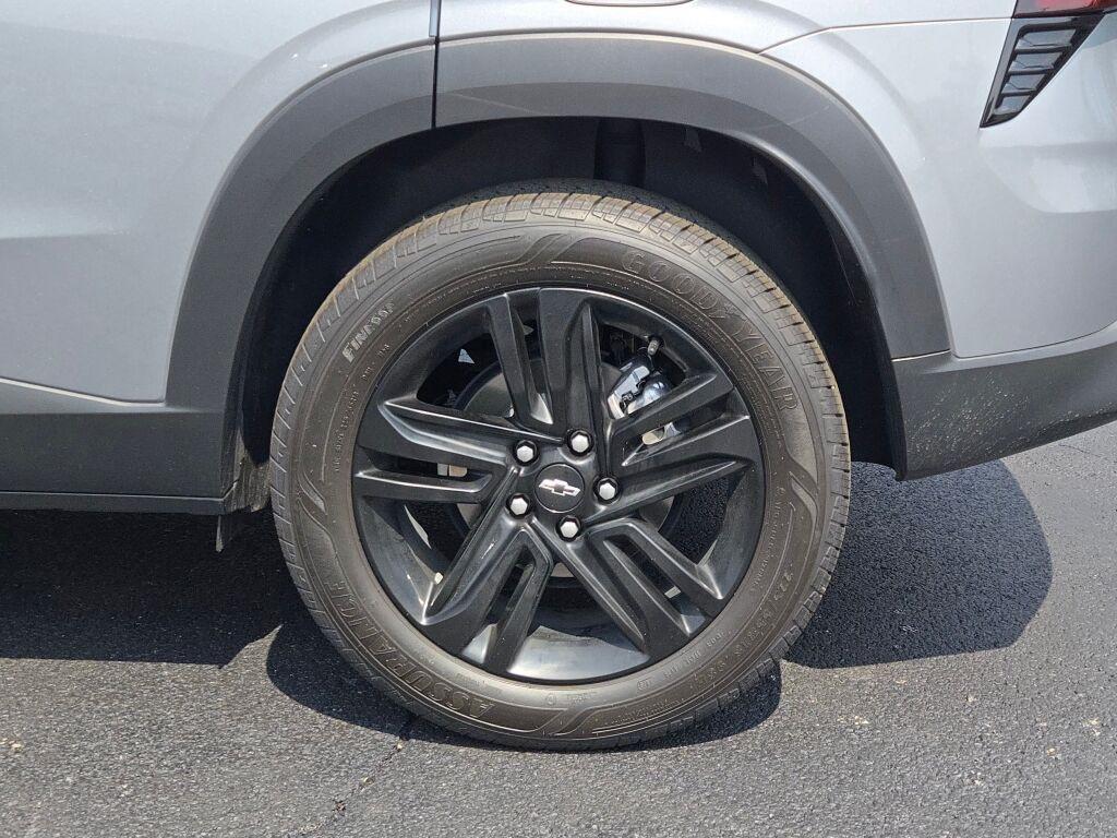 used 2024 Chevrolet Trax car, priced at $23,800