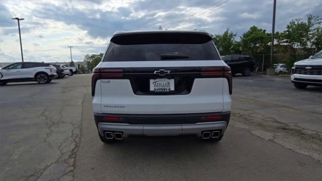 new 2025 Chevrolet Traverse car, priced at $42,155