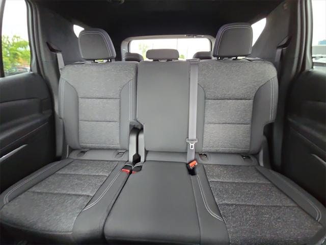 new 2025 Chevrolet Traverse car, priced at $42,155