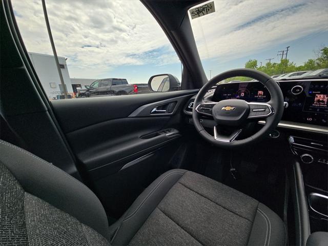 new 2025 Chevrolet Traverse car, priced at $42,155