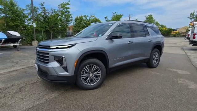 new 2025 Chevrolet Traverse car, priced at $42,155