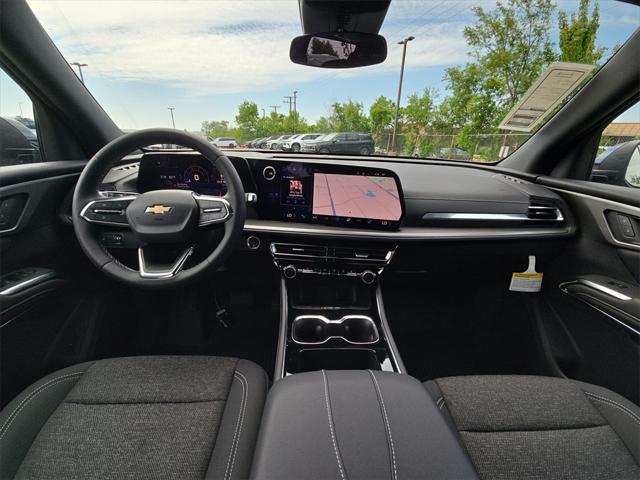 new 2025 Chevrolet Traverse car, priced at $42,155